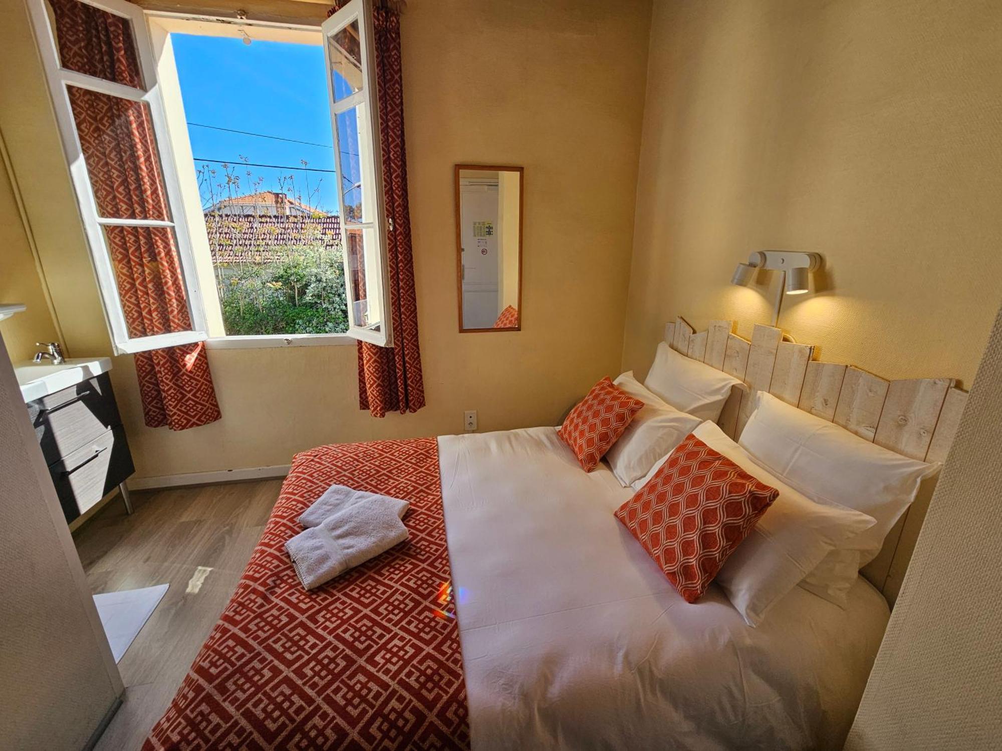 Hotel Au Bon Landais Бискарос-Плаж Екстериор снимка