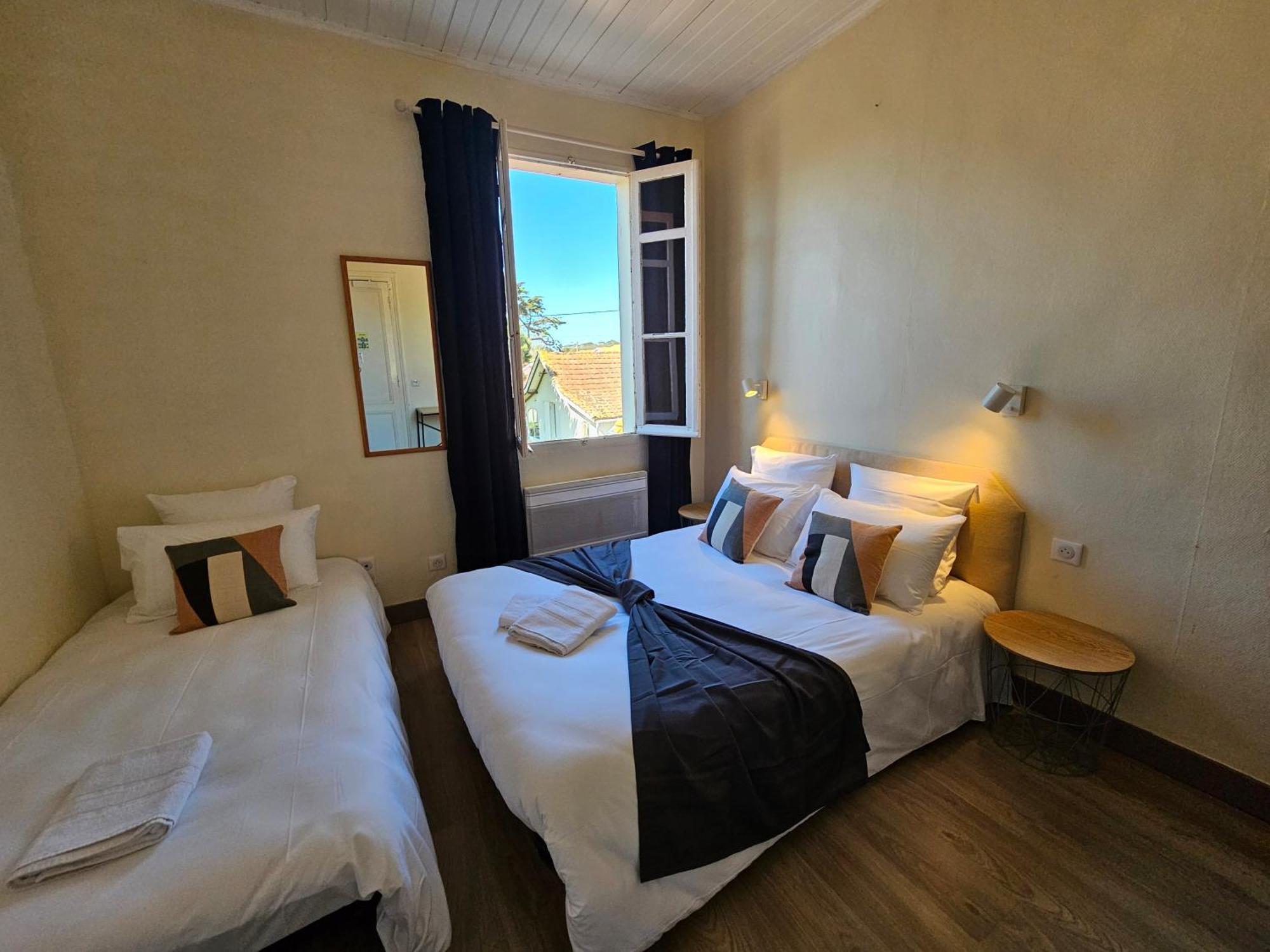 Hotel Au Bon Landais Бискарос-Плаж Екстериор снимка